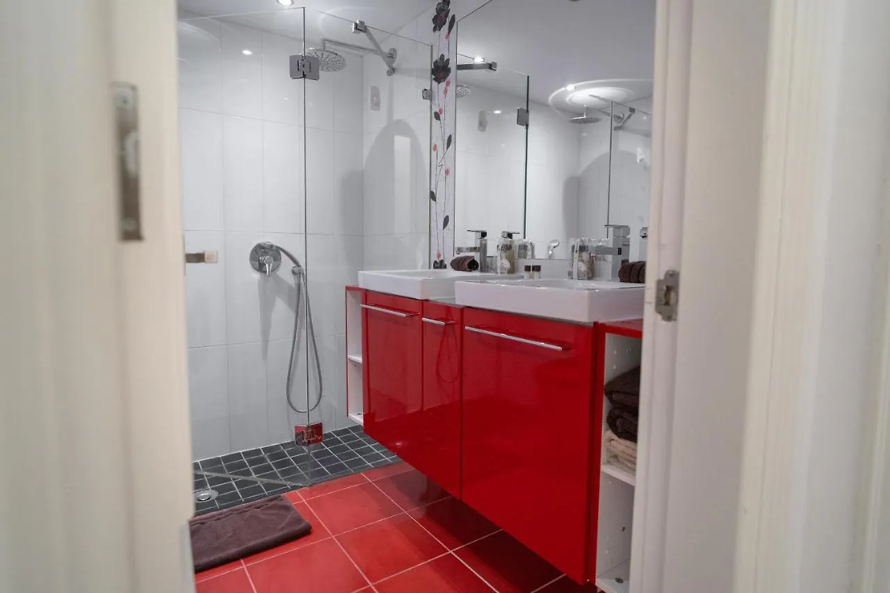 Directly In Puerto Banus, Marbella Apartment